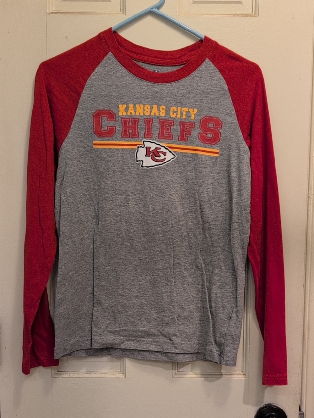 NFL Kansas City Chiefs Long Sleeve Raglan Tee - Gray & Red